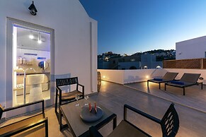 Alafropetra Luxury Suites