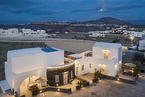 Alafropetra Luxury Suites