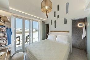 Alafropetra Luxury Suites