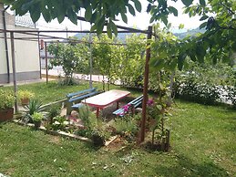 Big mama's Apartments