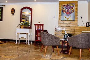 Ingagi Park View Lodge