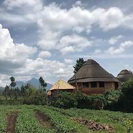 Ingagi Park View Lodge