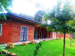Honey Tree Polonnaruwa