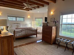 High Hill Inn