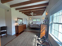 High Hill Inn