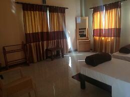 Jayasinghe Cottages & Food Court