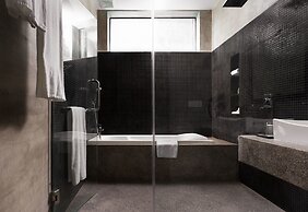 Silver Smith Residence