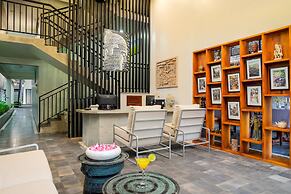 Silver Smith Residence