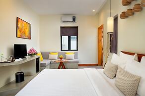 Silver Smith Residence