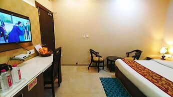 Hotel Ozas Grand