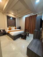Hotel Ozas Grand