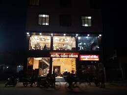 Hotel Ozas Grand