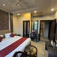 Hotel Ozas Grand