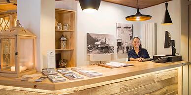 Eira Ski Lodge
