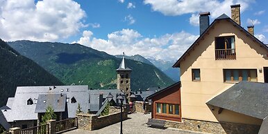 Eira Ski Lodge