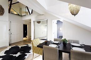 Madalena Downtown Luxury Duplex