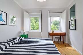 Campo de Ourique Premium Apartment