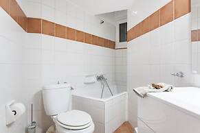 Classy Central Apartment near Acropolis