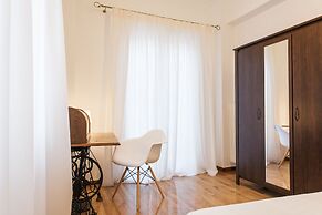 Classy Central Apartment near Acropolis