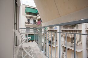 Gold and Blue Luxurious Apartment