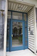 Charming Acropolis Metro Apartment