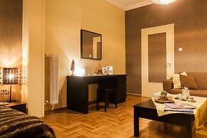 Spacious Safe Apartment Walk Acropolis