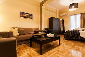 Spacious Safe Apartment Walk Acropolis