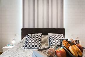 High Class Huge Central Apartment