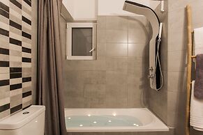 High Class Huge Central Apartment