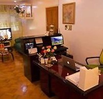 Adler Lady Guesthouse - Women Only