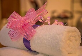 Adler Lady Guesthouse - Women Only