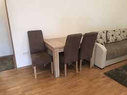 LUX Apartments Podgorica III