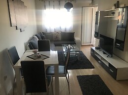 LUX Apartments Podgorica III