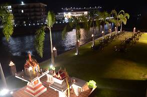 Saksiri Riverside Boutique Hotel