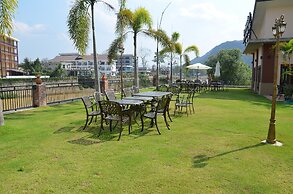 Saksiri Riverside Boutique Hotel