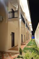 Saksiri Riverside Boutique Hotel