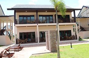 Saksiri Riverside Boutique Hotel