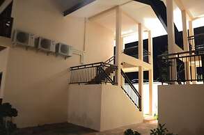 Saksiri Riverside Boutique Hotel