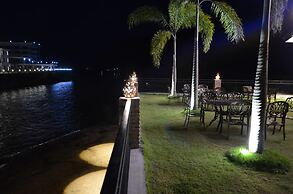 Saksiri Riverside Boutique Hotel