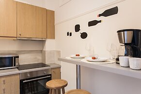Central Apartment near Metro station