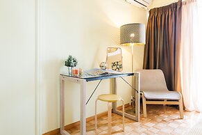 Big Central Metro Station Apartment 2