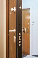 Big Central Metro Station Apartment 2