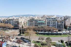 Big Central Metro Station Apartment 2
