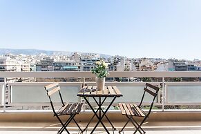 Big Central Metro Station Apartment 2