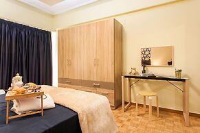 Big Central Metro Station Apartment 2