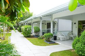 Marina Point Bay Resort