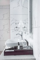 Marina Point Bay Resort