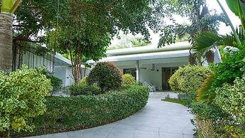 Marina Point Bay Resort