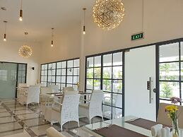 Marina Point Bay Resort