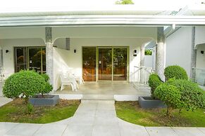 Marina Point Bay Resort